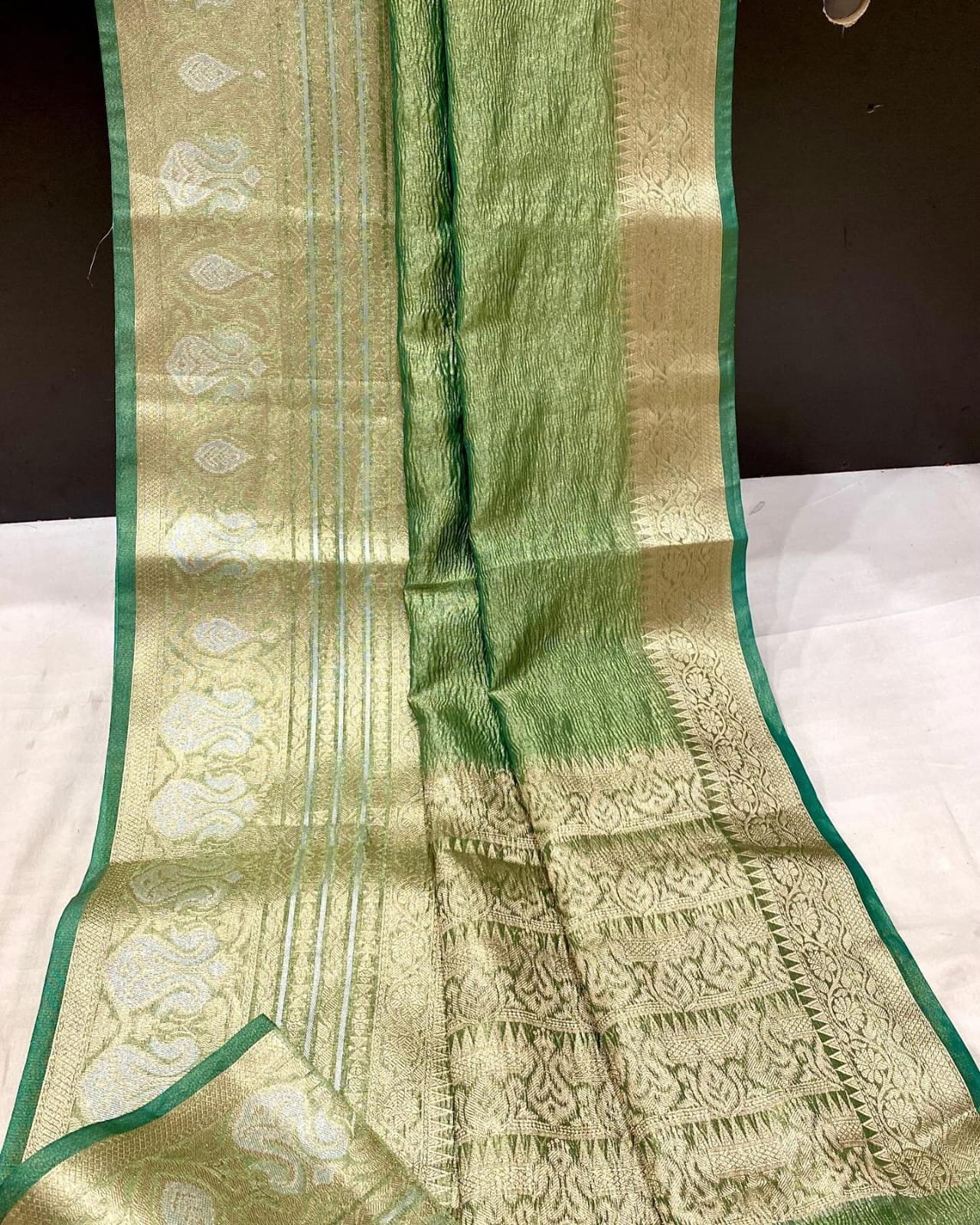 Banarasi Tissue Crushed Saree